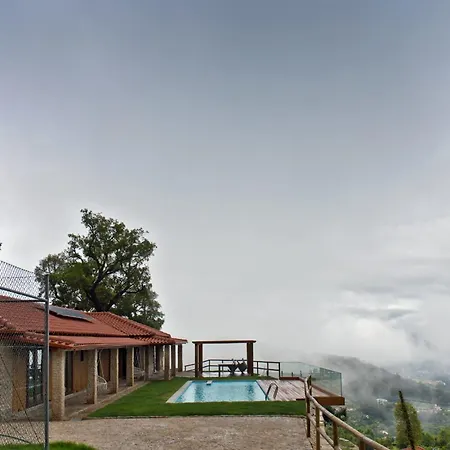 Casa Do Sobreiro / Casas De Basto * Celorico De Basto