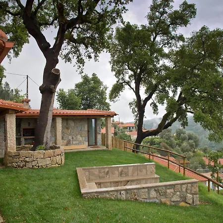 Willa Casa Do Sobreiro Casas De Basto Celorico De Basto