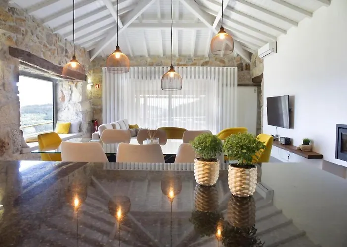 Willa Casa Do Sobreiro Casas De Basto